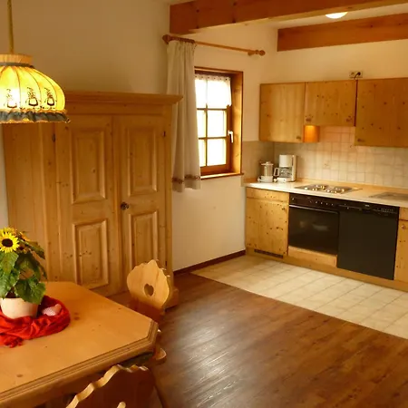 Biohaus 4 * تيتيسي نيوستادت