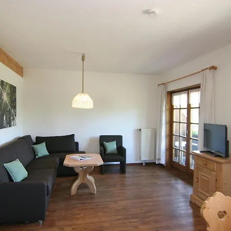 Biohaus 4 *