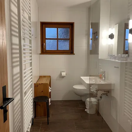 아파트 Biohaus 4 *